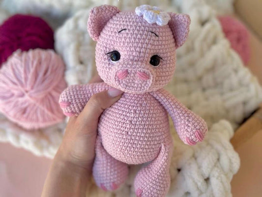 Crochet Cute Pig Toy