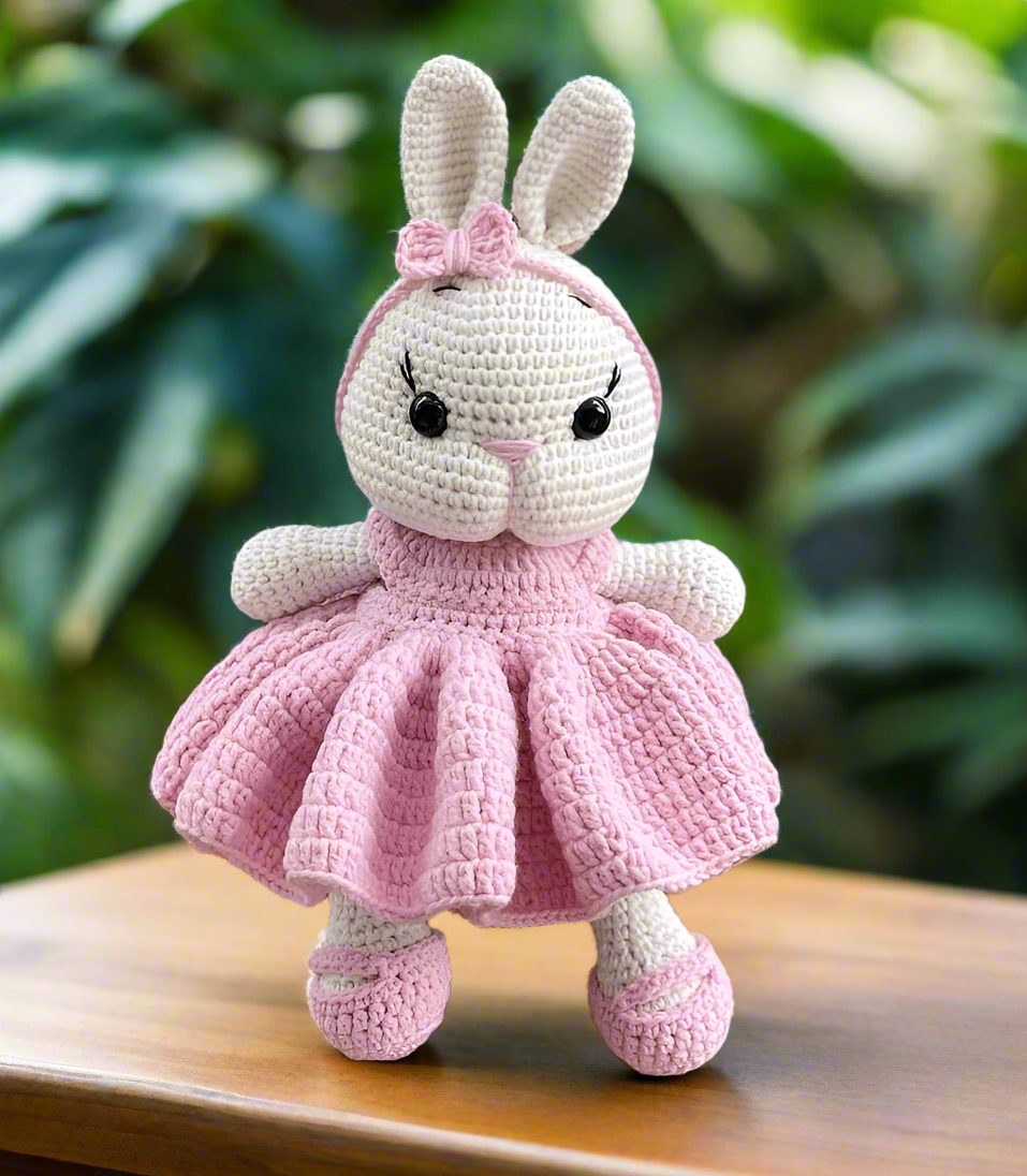 Crochet Bunny in Puffy Pink Ballet Dress