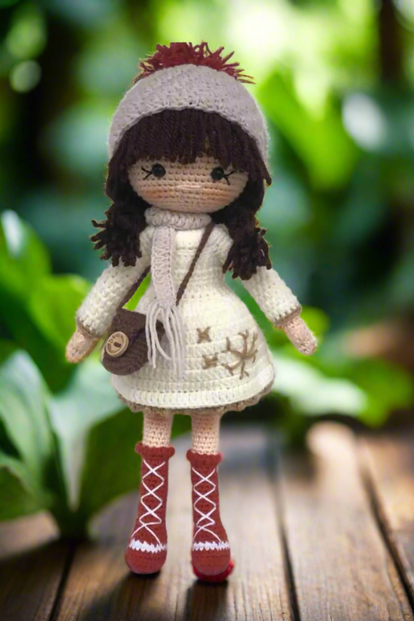 Crochet Cute Girl Doll Toy