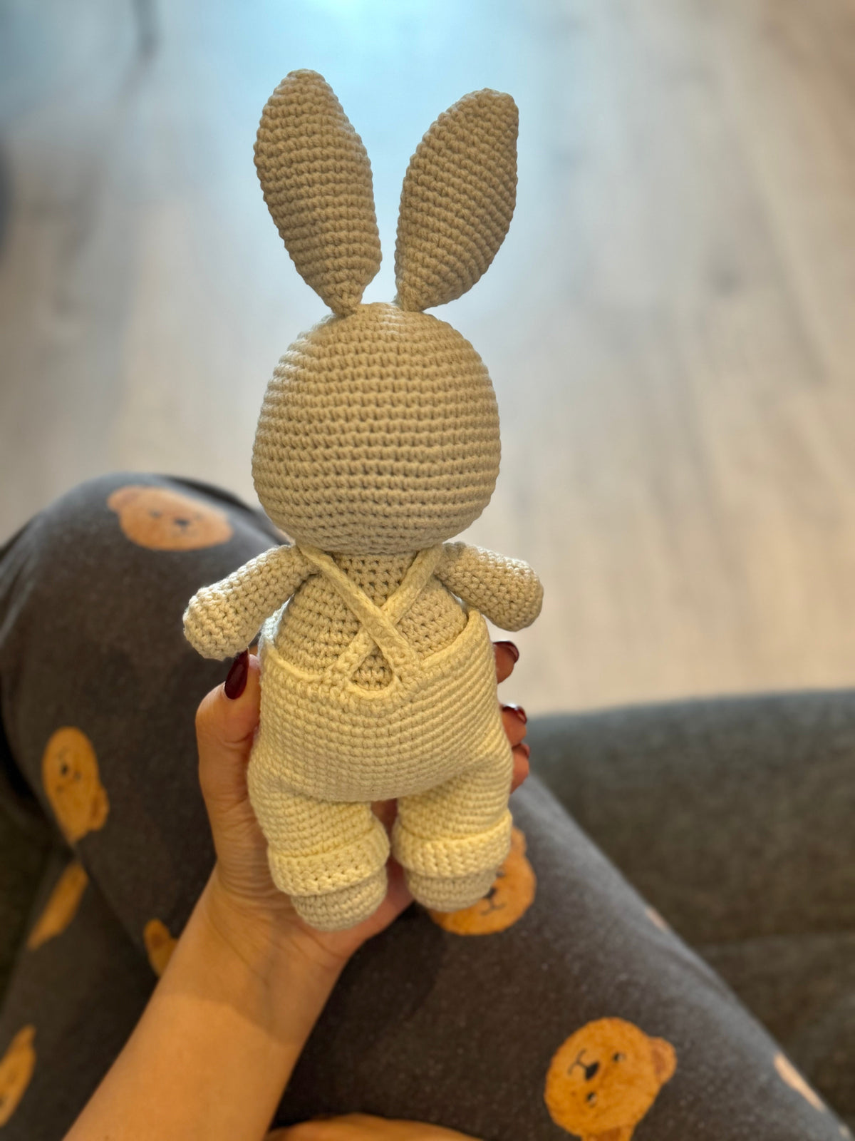 Crochet Cute White Bunny with carrot