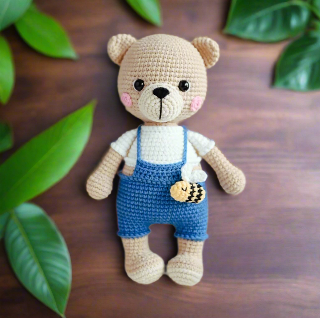 Crochet Teddy Bear in Cute Jumpsuit with Bee
