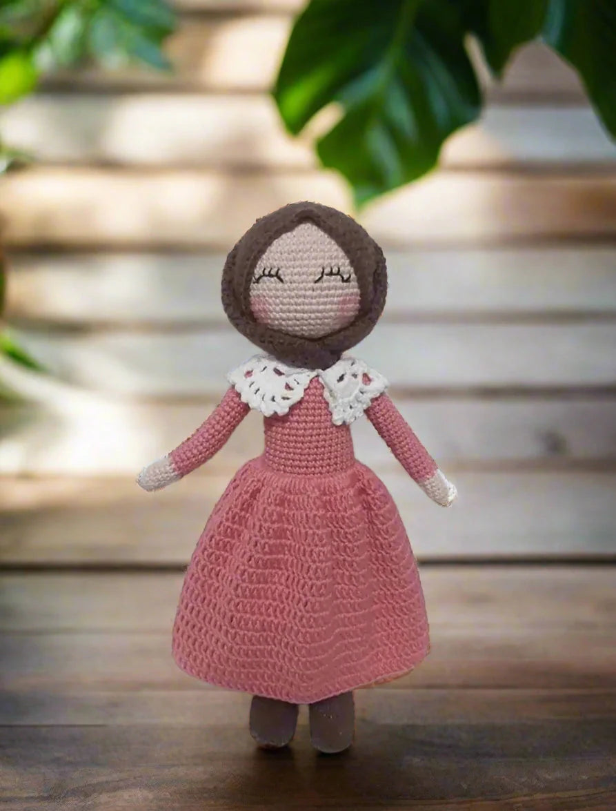 Hijab Doll – Handcrafted Crochet Toy