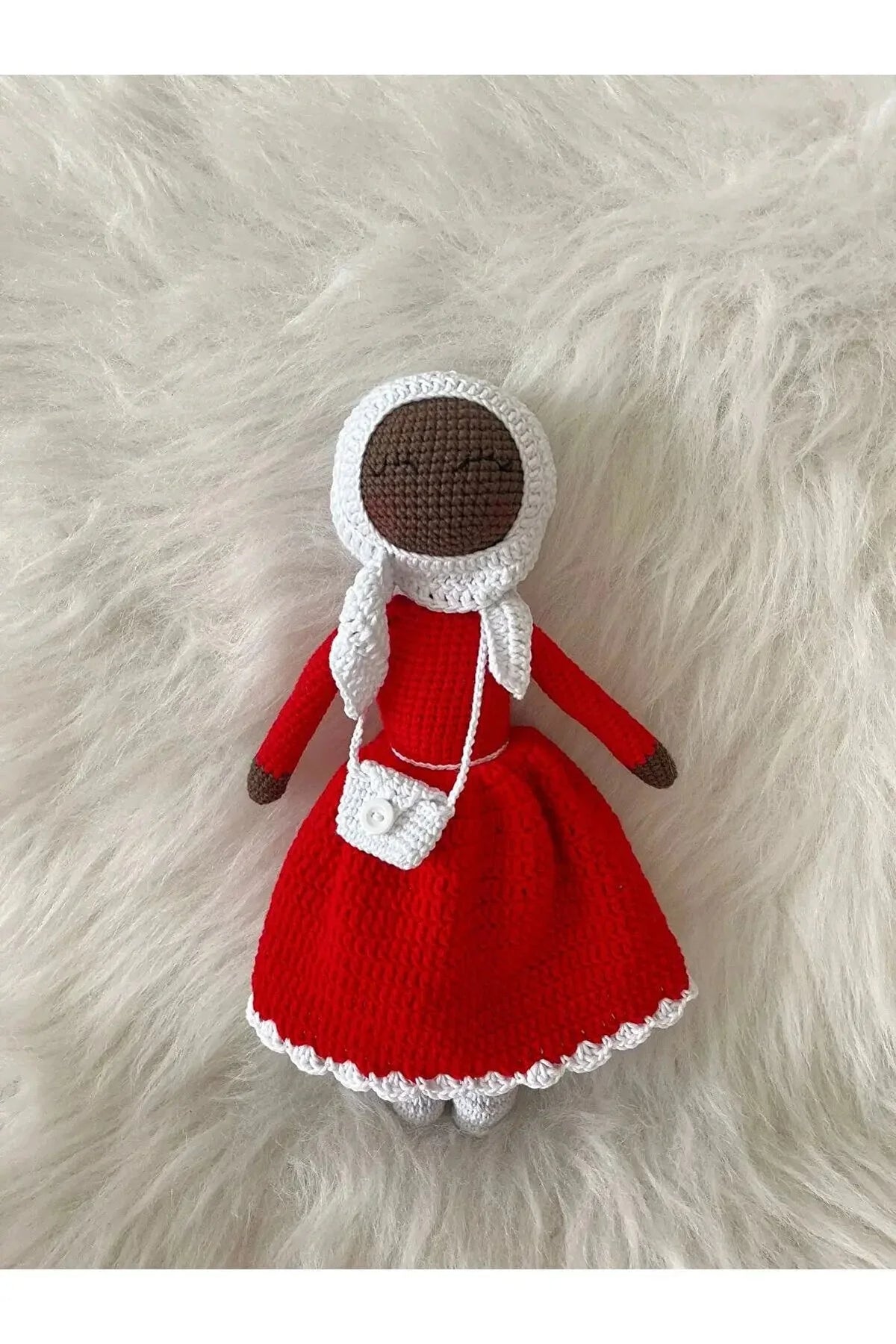 Hijab Doll – Handcrafted Crochet Toy for Kids