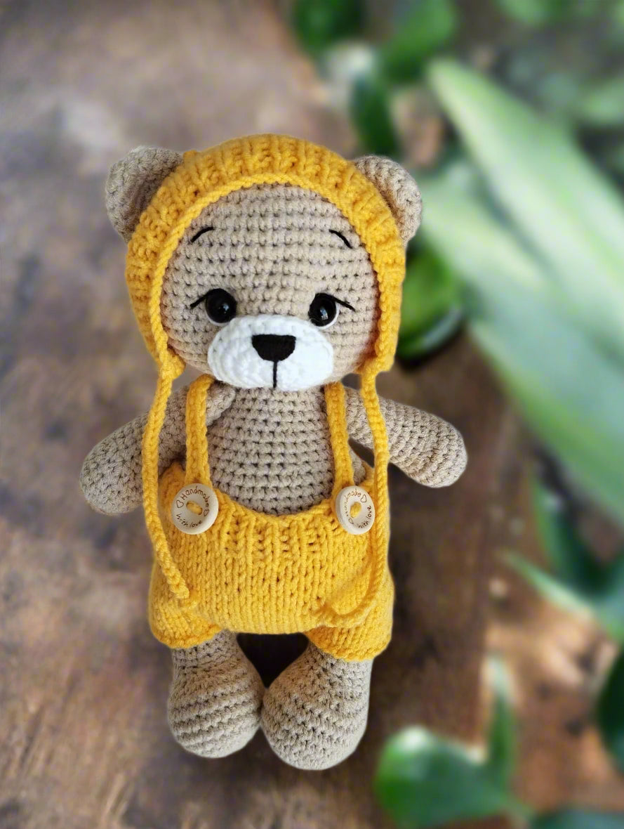 Joy Bear – Customisable Crochet Teddy Bear with Changeable Outfit