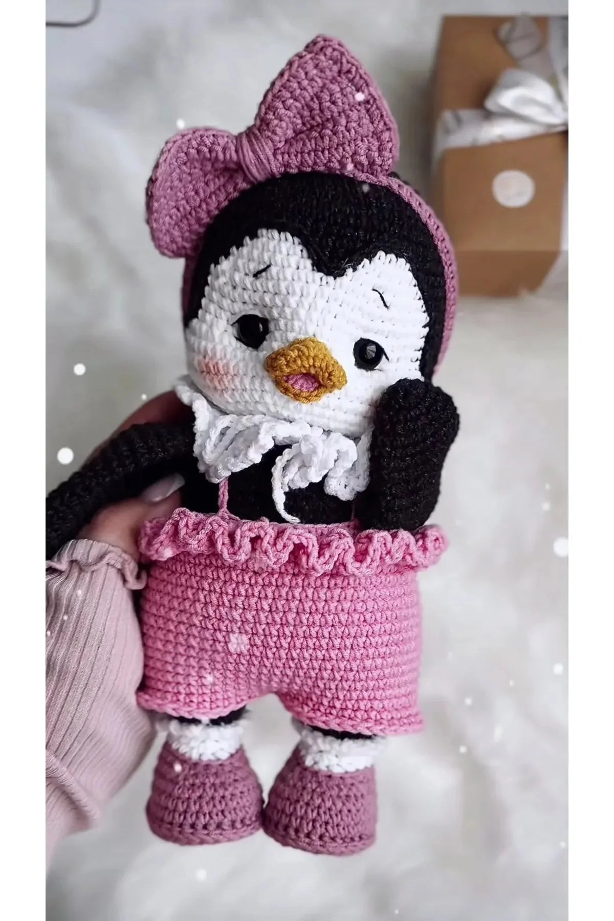 Joy Penguin – Customisable Crochet Penguin with Changeable Outfit